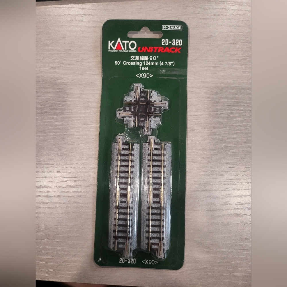 Kato N Scale 90 Degree Crossing Set